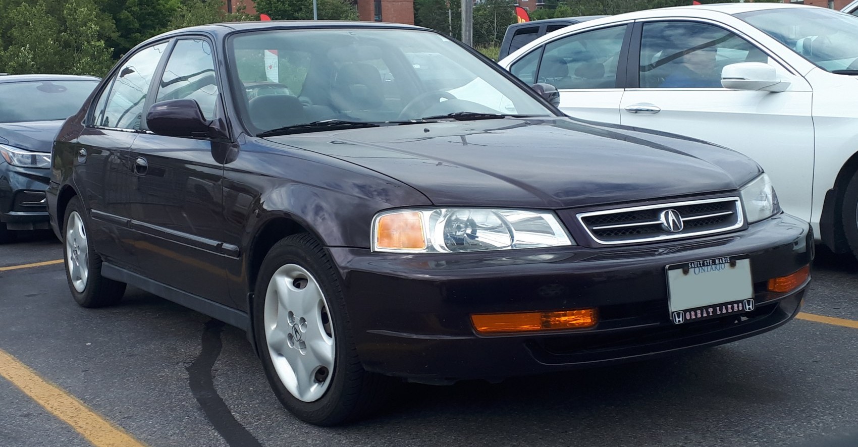 Acura EL Acura EL (1997 - 2000) jenerasyonu özellikleri ve görseli