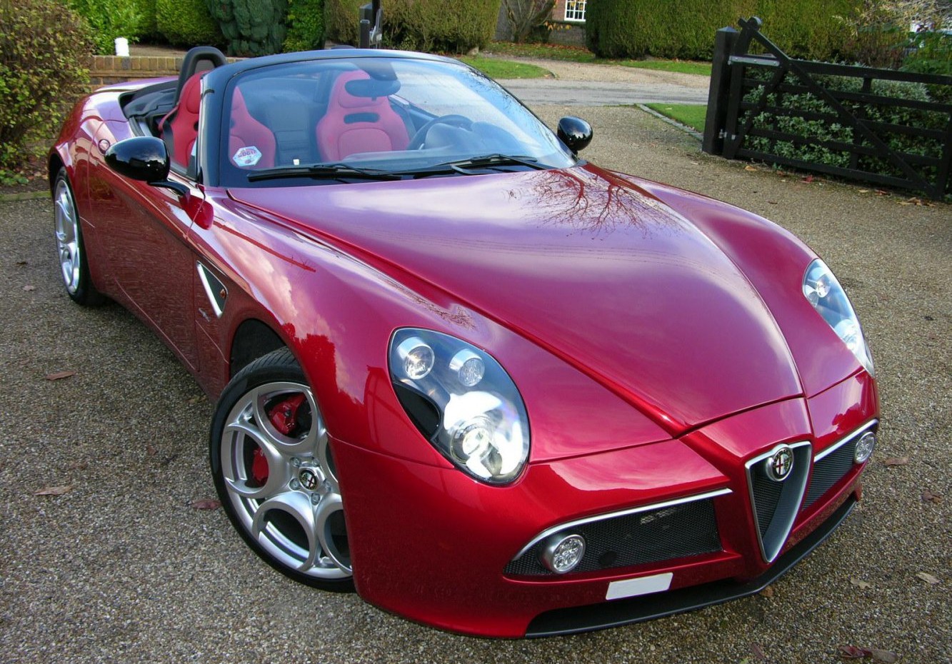 Alfa Romeo 8C Competizione especificaciones, motores y consumo