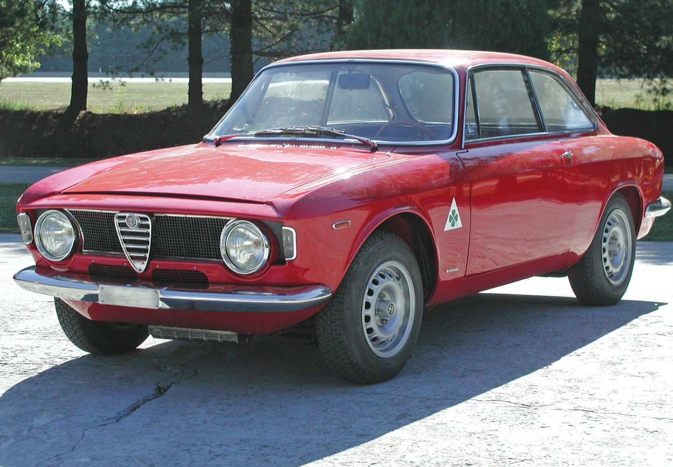 Alfa Romeo GTA Coupe especificaciones, motores y consumo