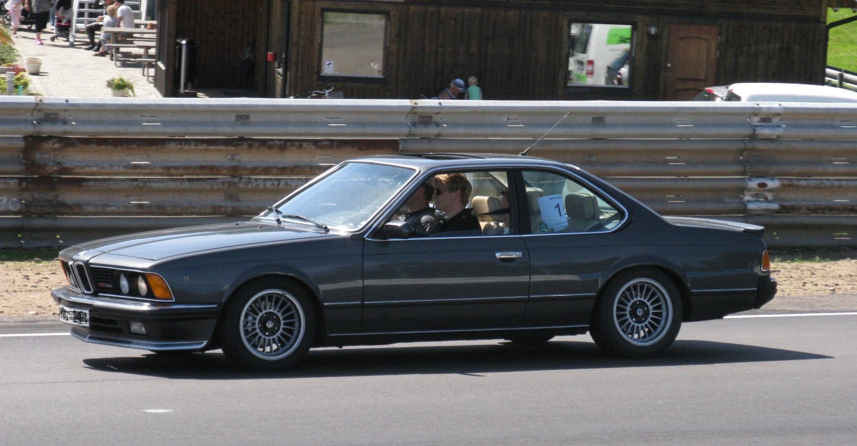Alpina B9 caratteristiche, motori e consumi