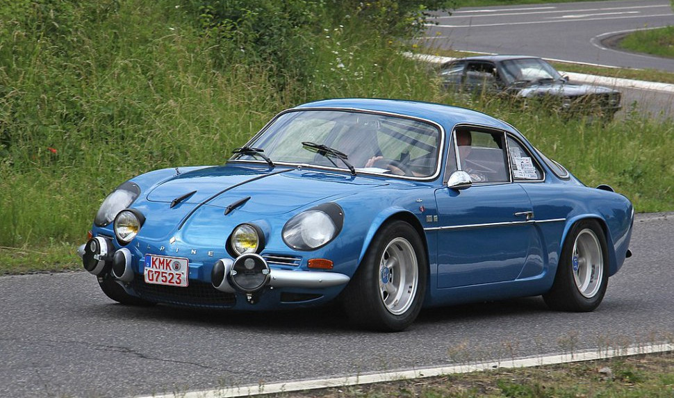 Alpine 1300 especificaciones, motores y consumo