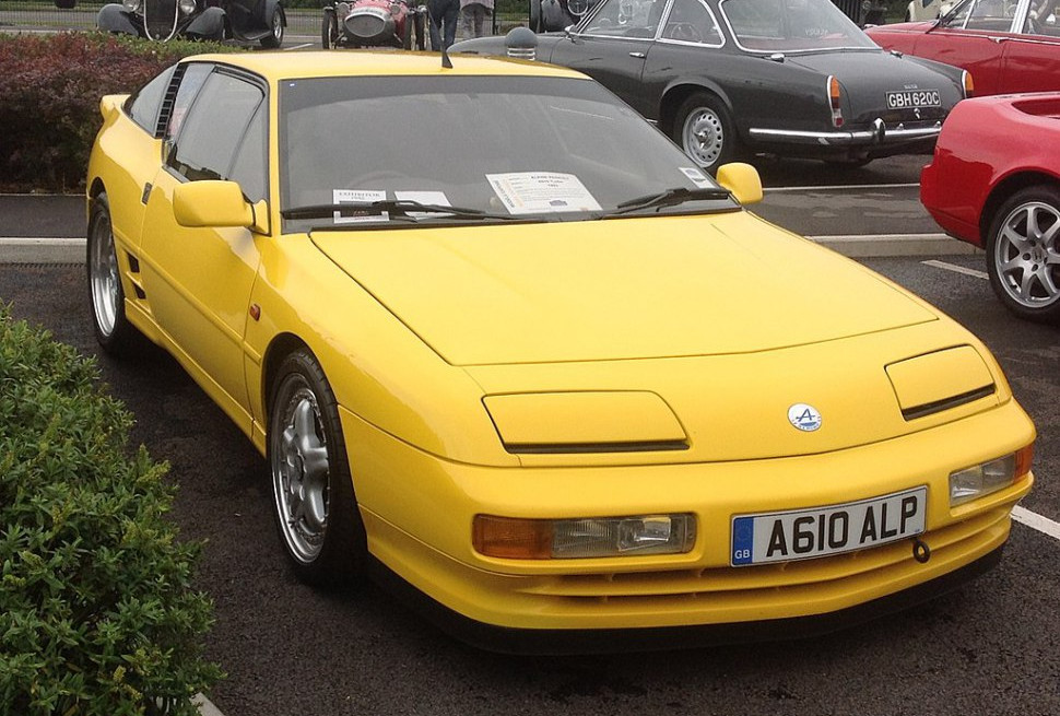 Alpine A610 especificaciones, motores y consumo