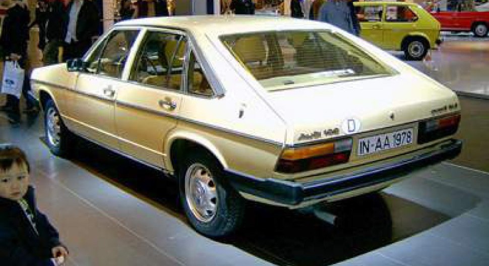 Audi 100 2.0 D (70 Hp) (1978 - 1979) motor y ficha técnica