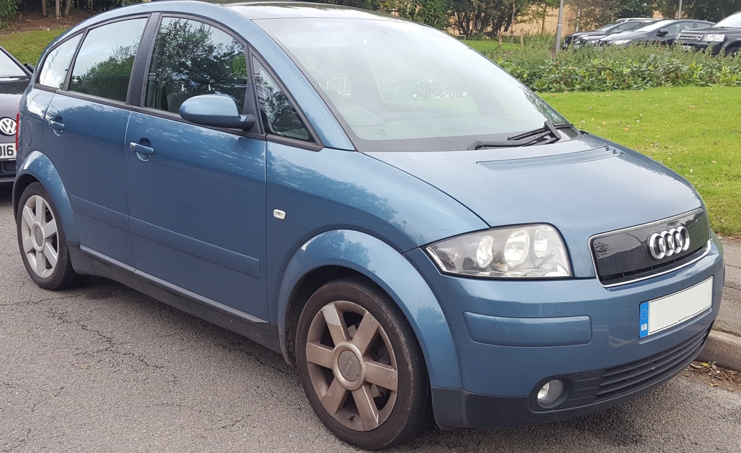 Audi A2 Audi A2 (Typ 8Z) (2000 - 2005) generation specs and photo