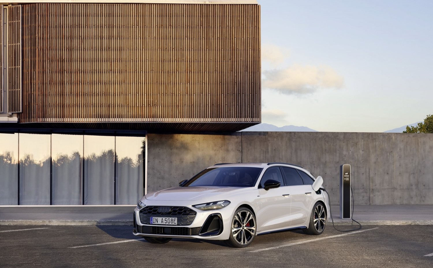 Audi A5 2.0 TFSI (204 Hp) S tronic (2024 -) motor y ficha técnica