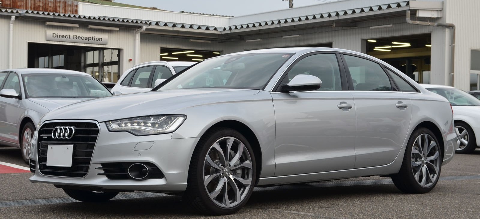 Audi A6 Audi A6 Avant (4G, C7) (2011 - 2015) Generation Daten und Foto
