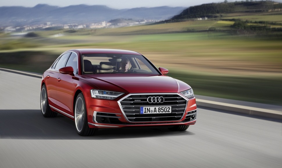 Audi A8 Audi A8L (D5) (2017 - 2021) jenerasyonu özellikleri ve görseli