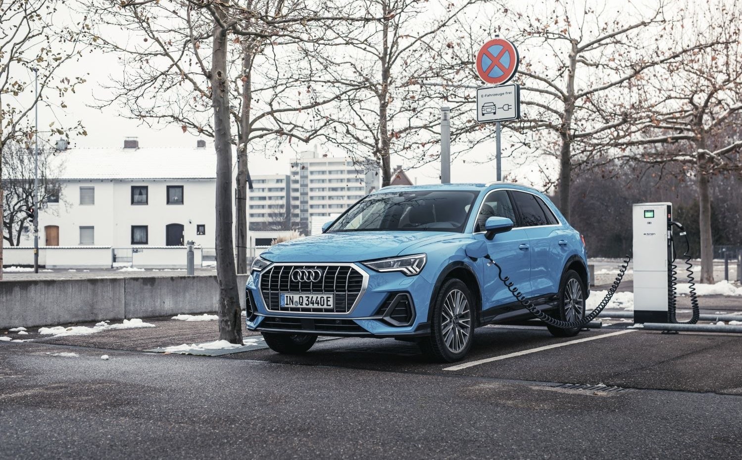 Audi Q3 40 TFSI (190 Hp) quattro S tronic (2021 - 2025) motor ve teknik özellikleri