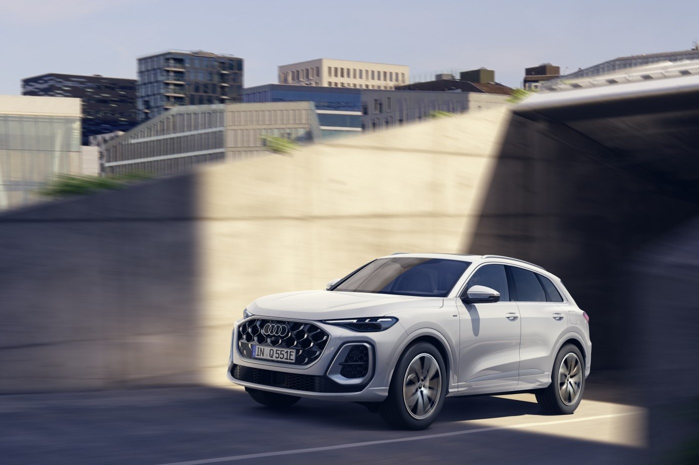 Audi Q5 2.0 TFSI (204 Hp) Mild Hybrid plus S tronic (2024 -) Motor und Technische Daten