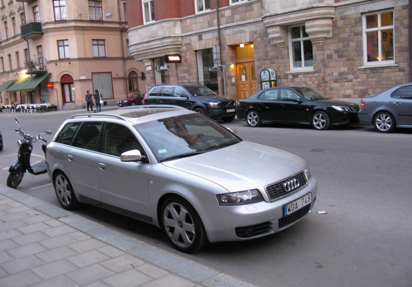 Audi S4 Audi S4 (8D,B5) (2003 - 2004) Generation Daten und Foto