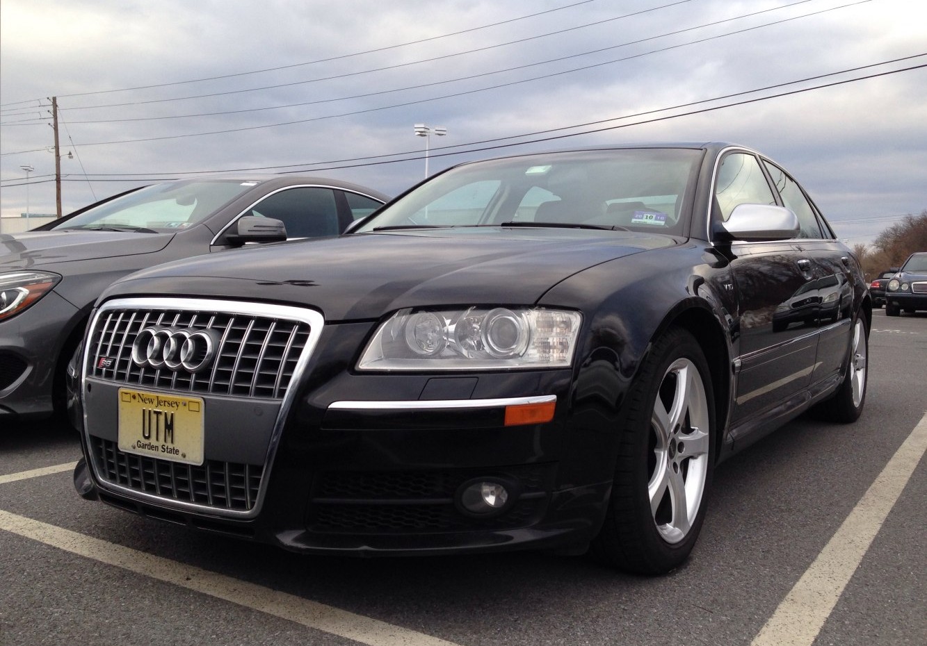 Audi S8 Audi S8 (D2) (2006 - 2007) generation specs and photo