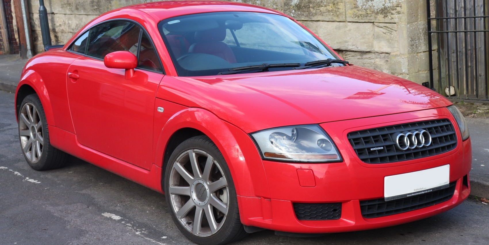 Audi TT Audi TT Roadster (8N) (2000 - 2006) generation specs and photo