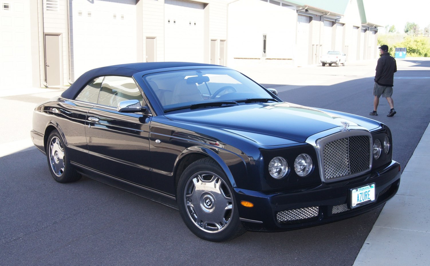 Bentley Azure Daten, Motoren und Verbrauch