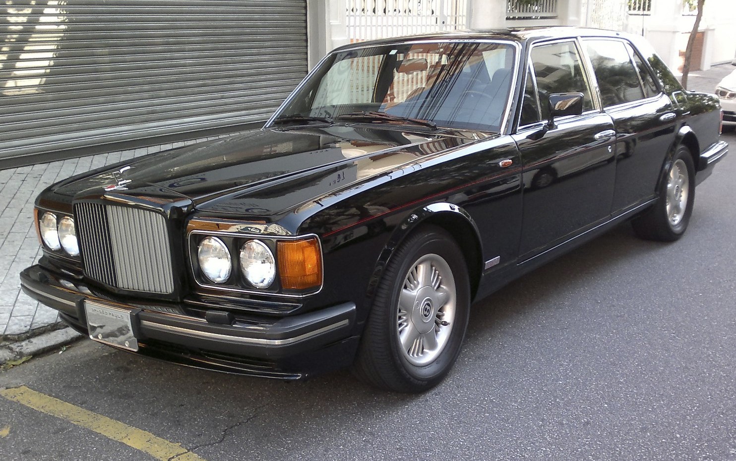 Bentley Turbo R Daten, Motoren und Verbrauch