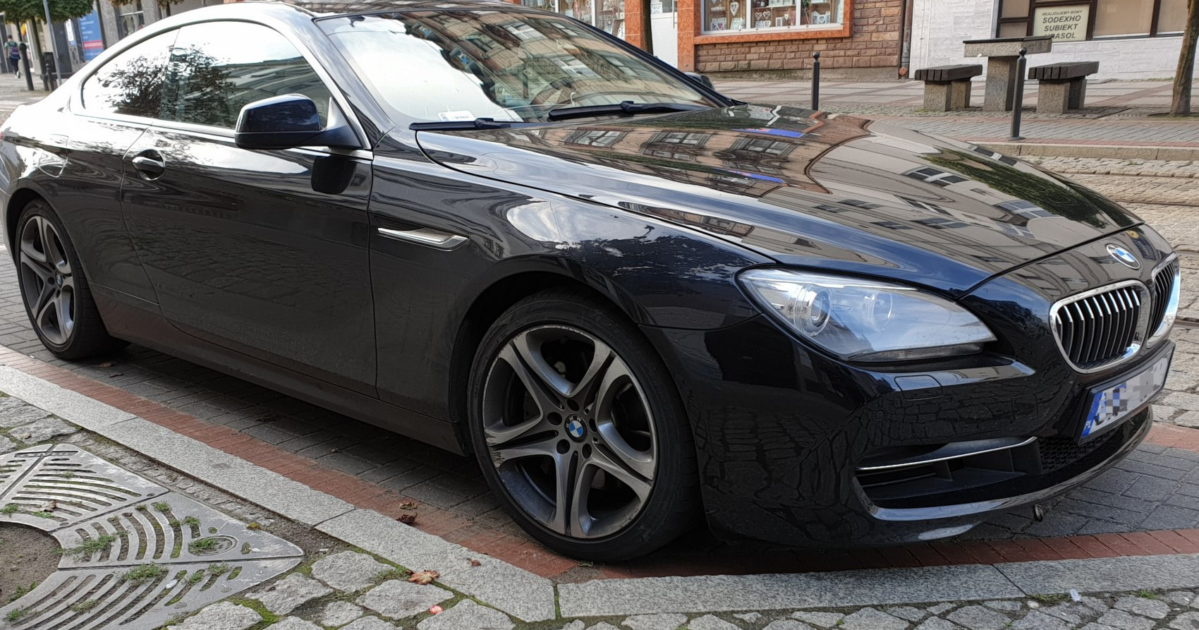 Bmw 6 Series 650i (407 Hp) xDrive Steptronic (2011 - 2012) motore e scheda tecnica
