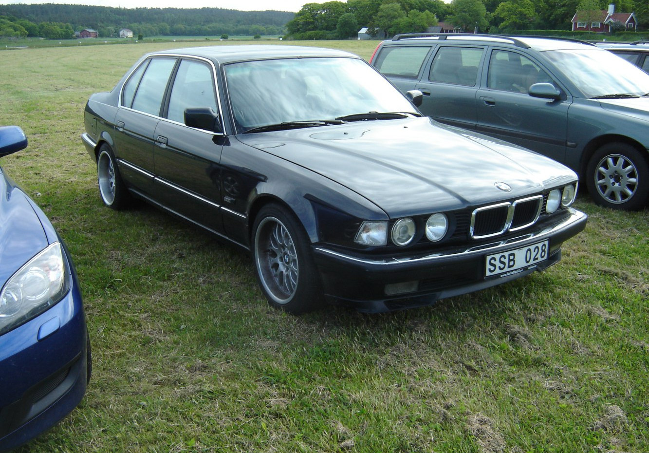 Bmw 7 Series 730i V8 (218 Hp) (1992 - 1994) engine and specifications