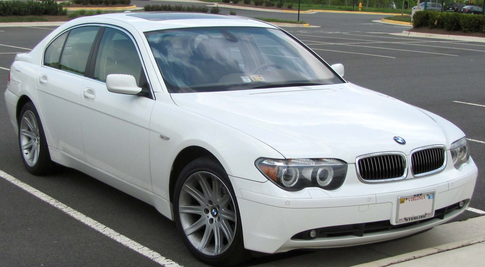 Bmw 7 Series BMW 7 Series Long (E66) (2001 - 2005) generation specs and photo