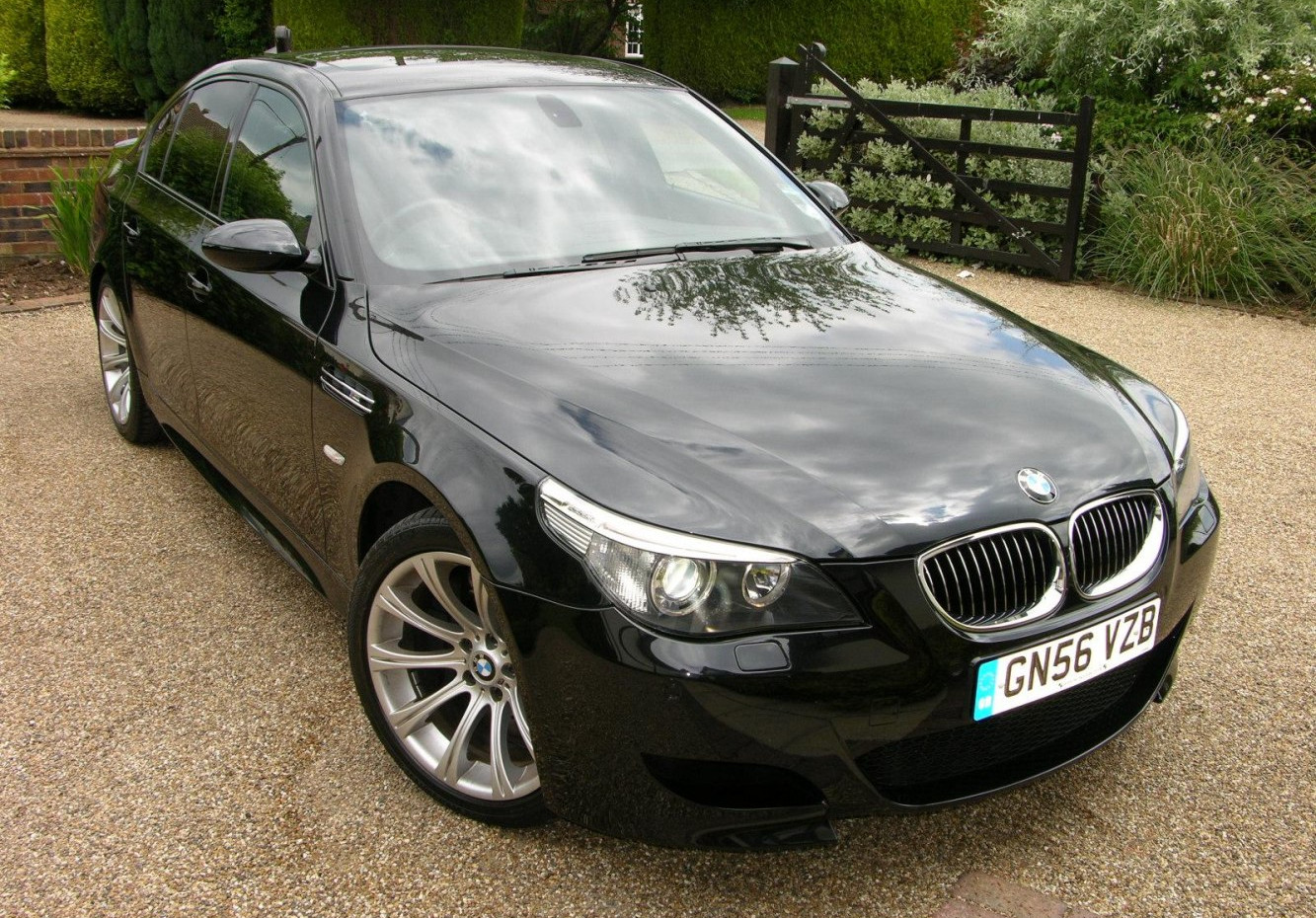 Bmw M5 BMW M5 (E39 LCI, facelift 2000) (2005 - 2007) generación especificaciones y foto