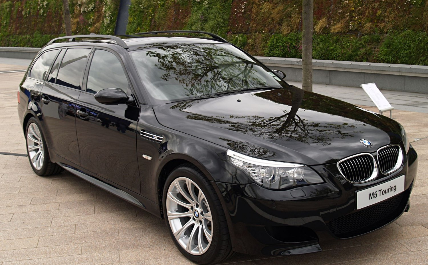 Bmw M5 BMW M5 (E60 LCI, facelift 2007) (2007 - 2010) generación especificaciones y foto