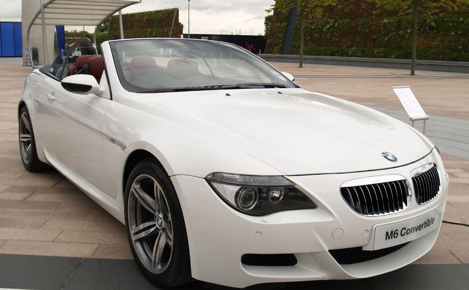 Bmw M6 specs, engine options and consumption
