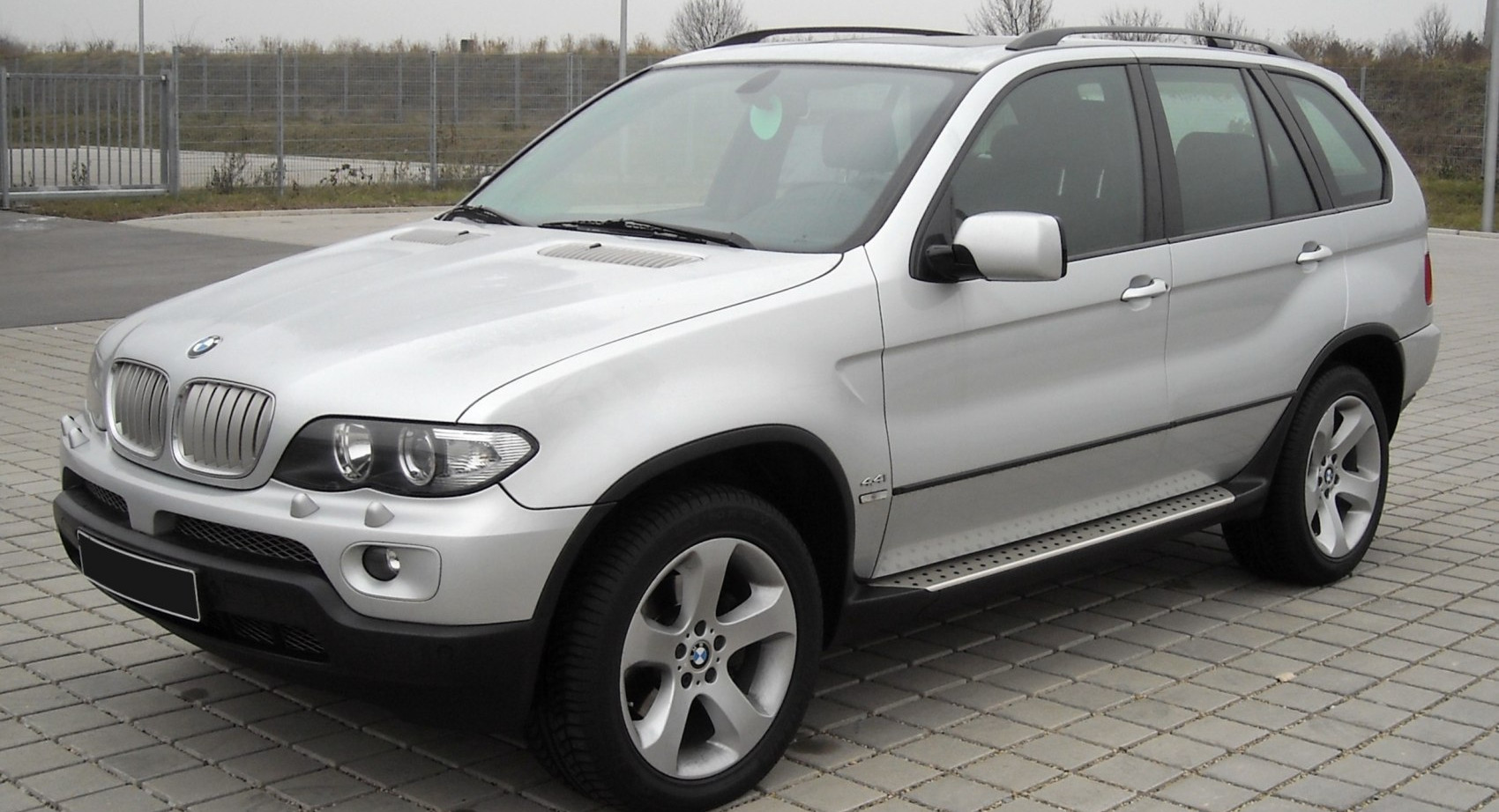 Bmw X5 specs, engine options and consumption
