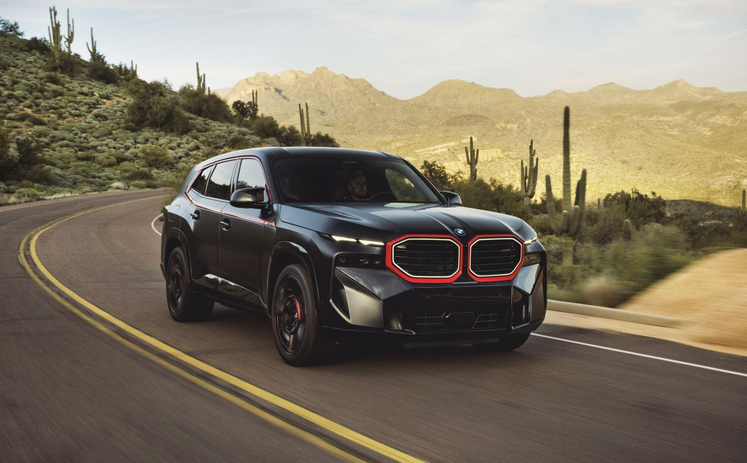 Bmw XM Label Red 4.4 V8 (748 Hp) Plug-in Hybrid xDrive Steptronic (2023 -) motor ve teknik özellikleri
