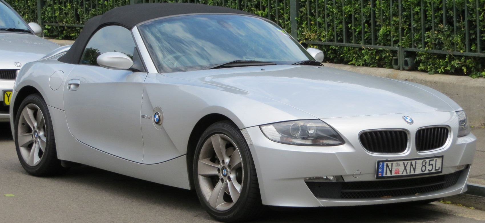 Bmw Z4 specs, engine options and consumption