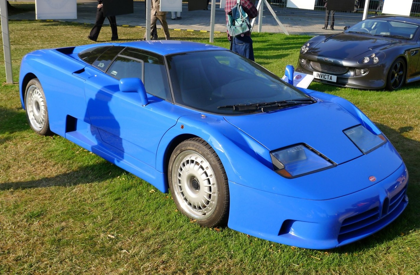 Bugatti EB 110 Daten, Motoren und Verbrauch