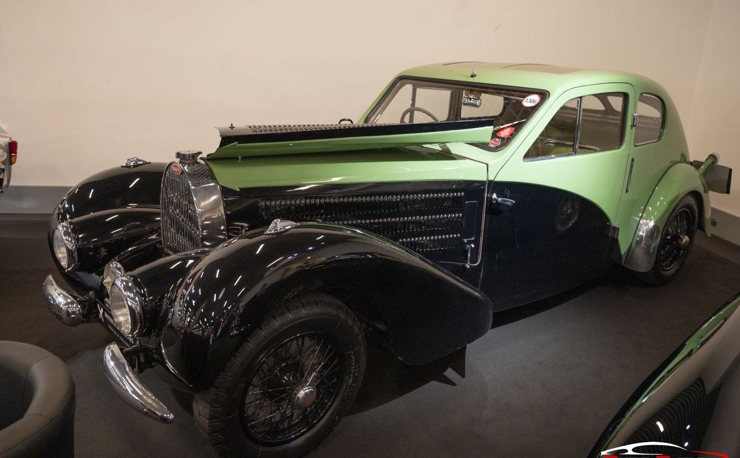 Bugatti Type 57 Daten, Motoren und Verbrauch