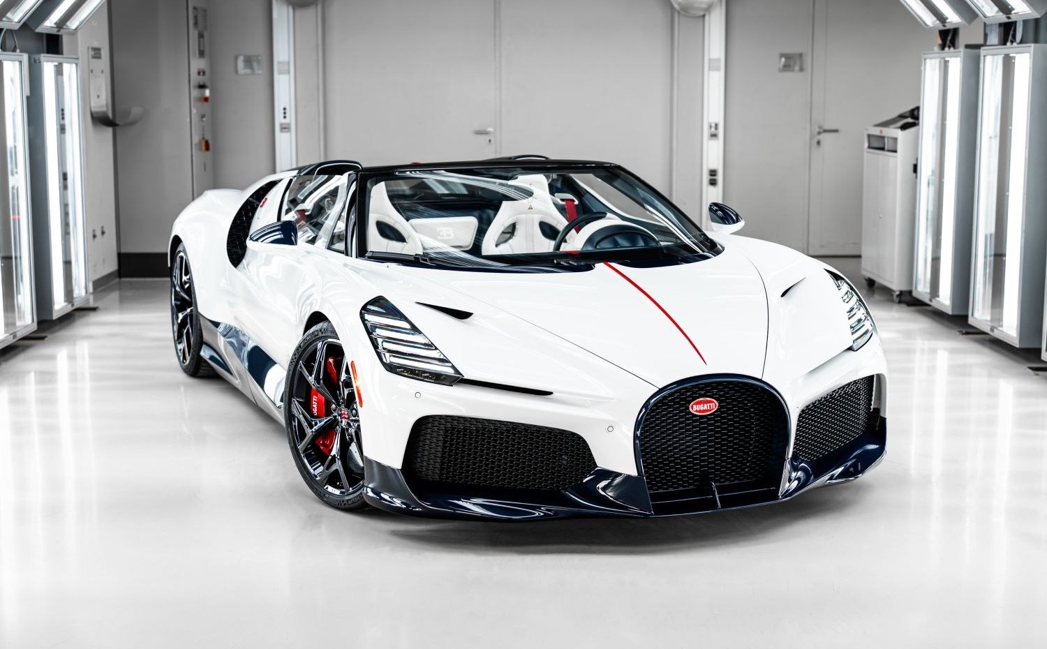 Bugatti W16 Mistral Daten, Motoren und Verbrauch