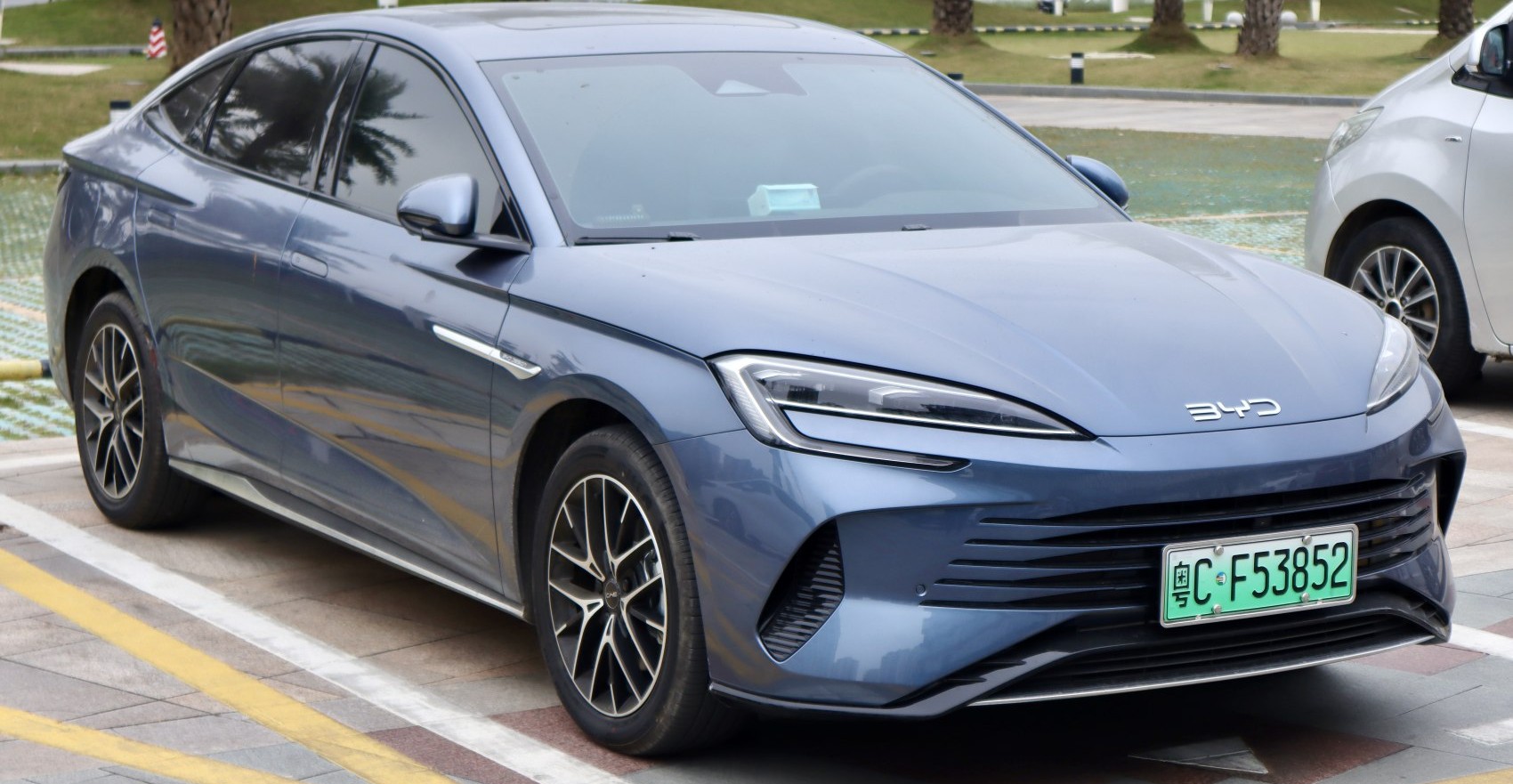 Byd Seal caratteristiche, motori e consumi