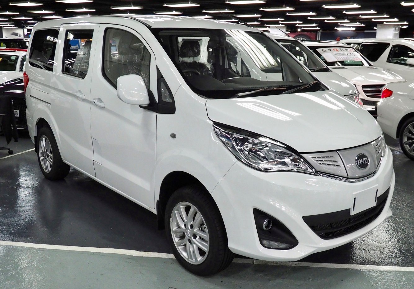 Byd T3 caratteristiche, motori e consumi