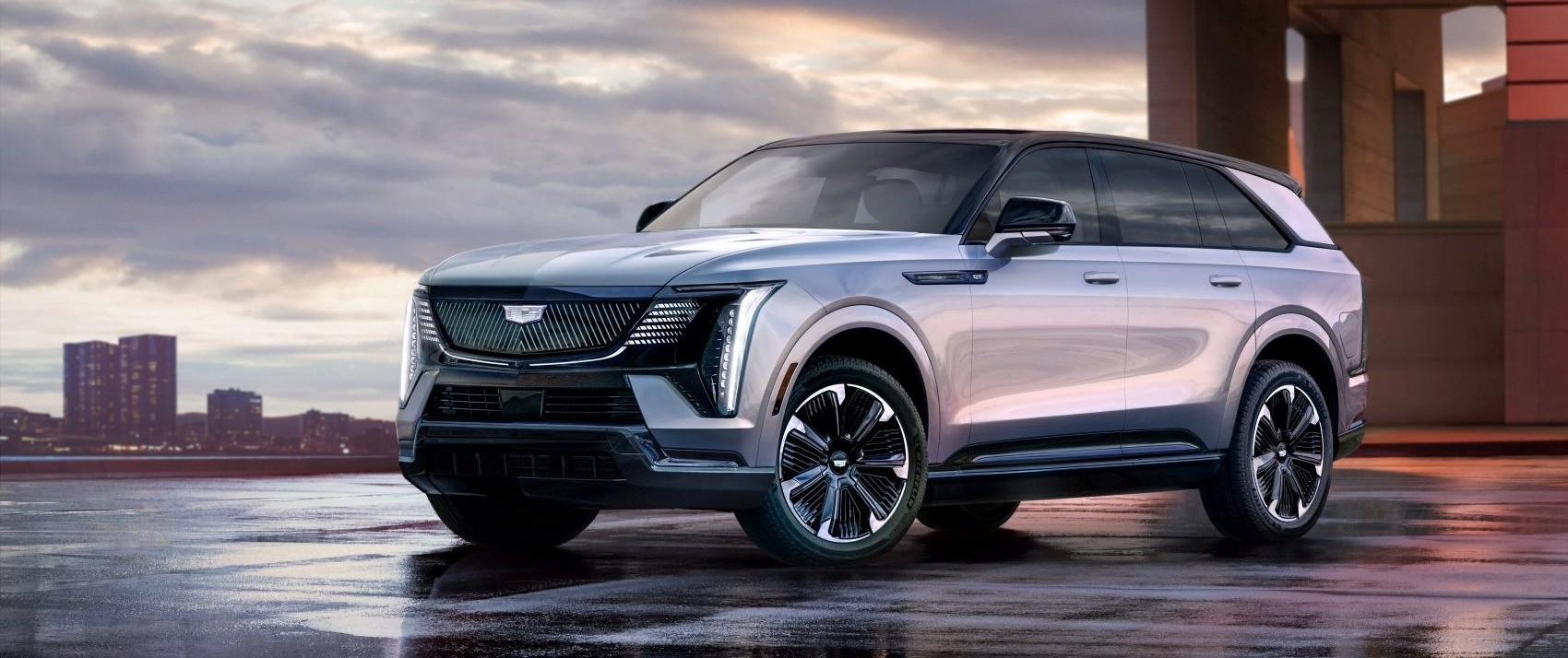 Cadillac Escalade Cadillac Escalade V (facelift 2024) (2024 - 2024) generazione scheda tecnica e foto