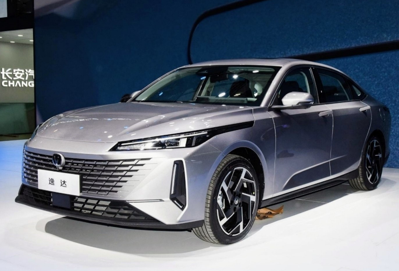 Changan Lamore Daten, Motoren und Verbrauch