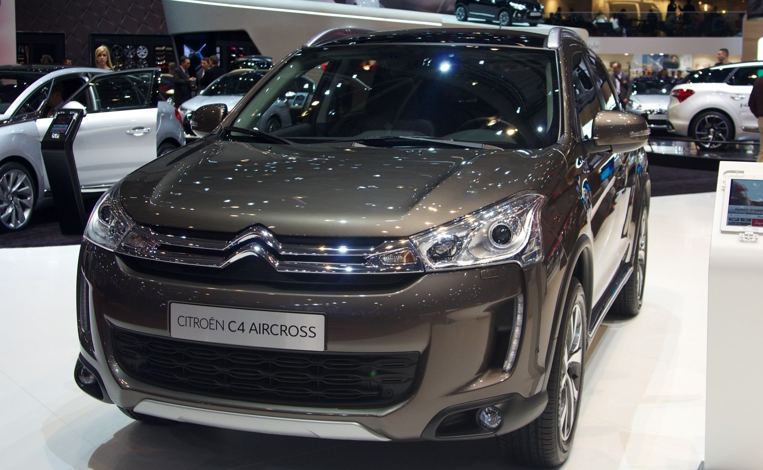 Citroen C4 1.6i (117 Hp) (2012 - 2015) motor ve teknik özellikleri
