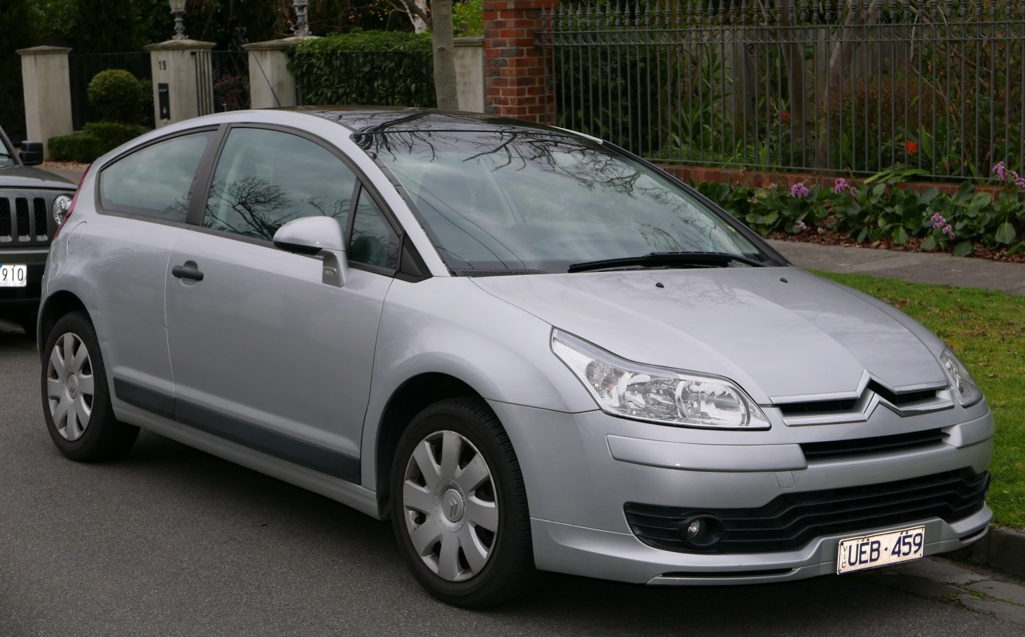 Citroen C4 özellikleri, motor seçenekleri ve yakıt tüketimi