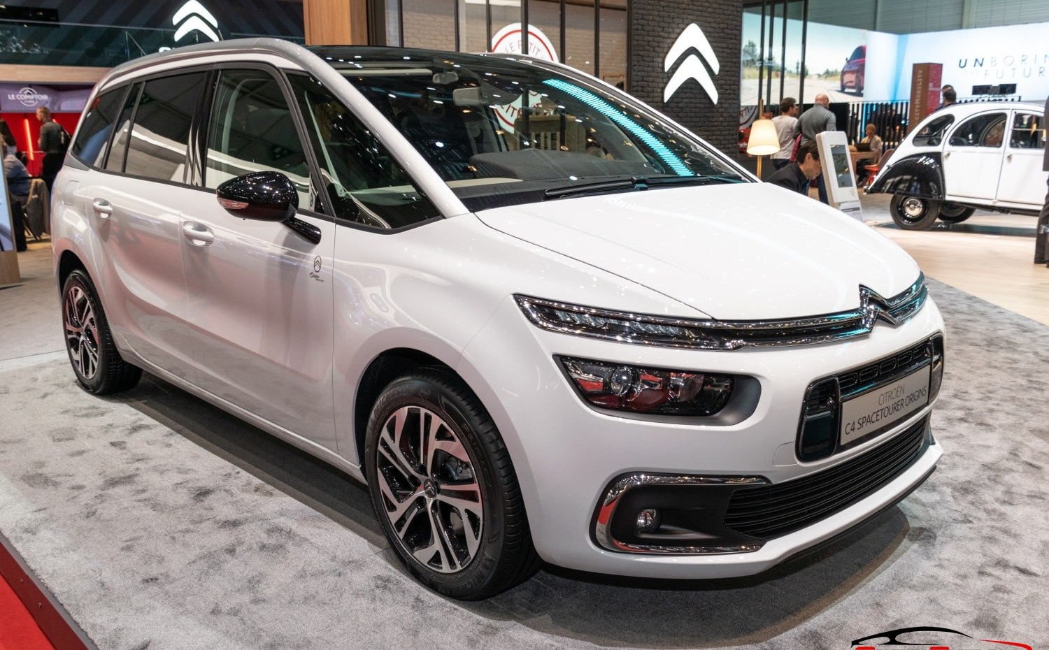Citroen C4 Citroen C4 Grand SpaceTourer (Phase I, 2018) (2018 - 2020) génération fiche technique et photo
