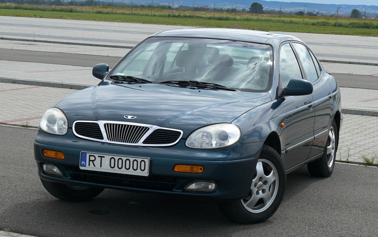 Daewoo Leganza 2.0 i 16V CDX (133 Hp) (1997 - 2002) motor ve teknik özellikleri