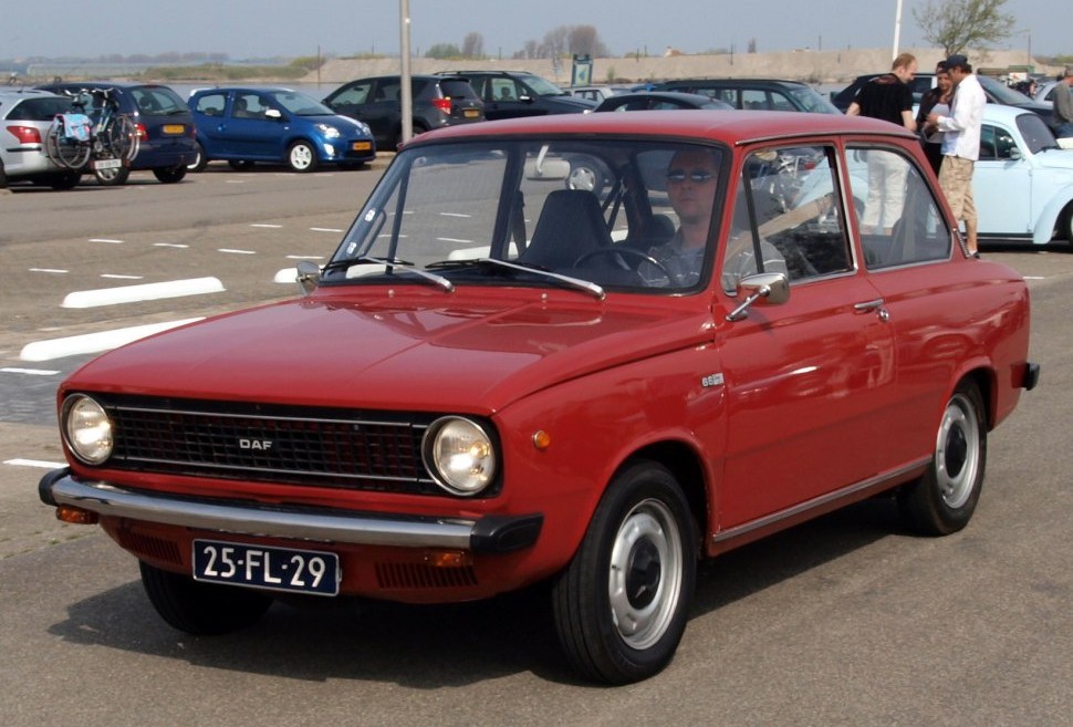 Daf 66 DAF 66 (1972 - 1975) generation specs and photo