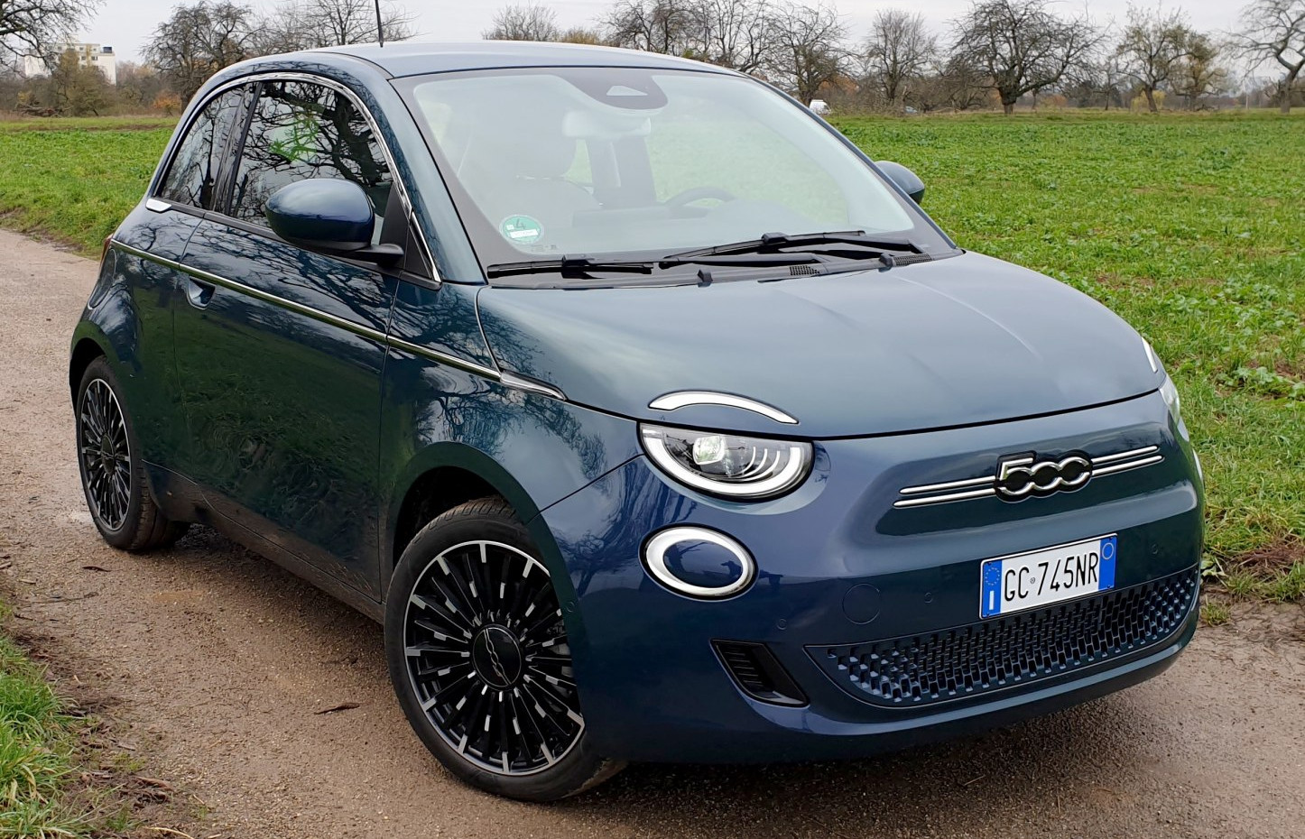 Fiat 500 Fiat 500 C (312, facelift 2015) (2020 - 2025) generación especificaciones y foto