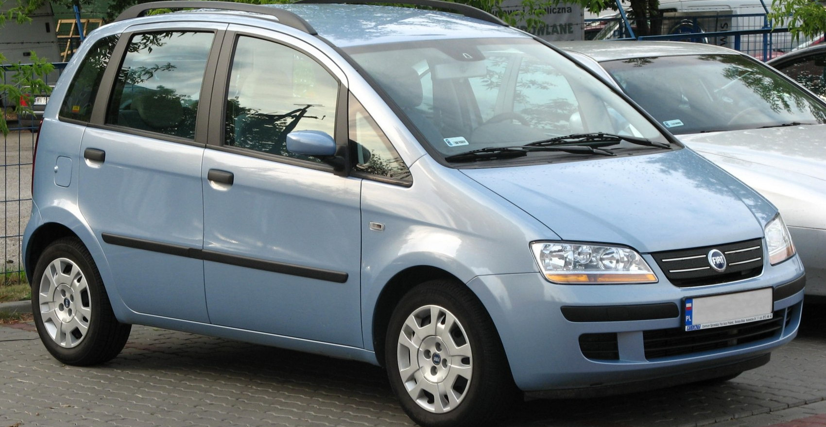 Fiat Idea Fiat Idea (2003 - 2011) génération fiche technique et photo