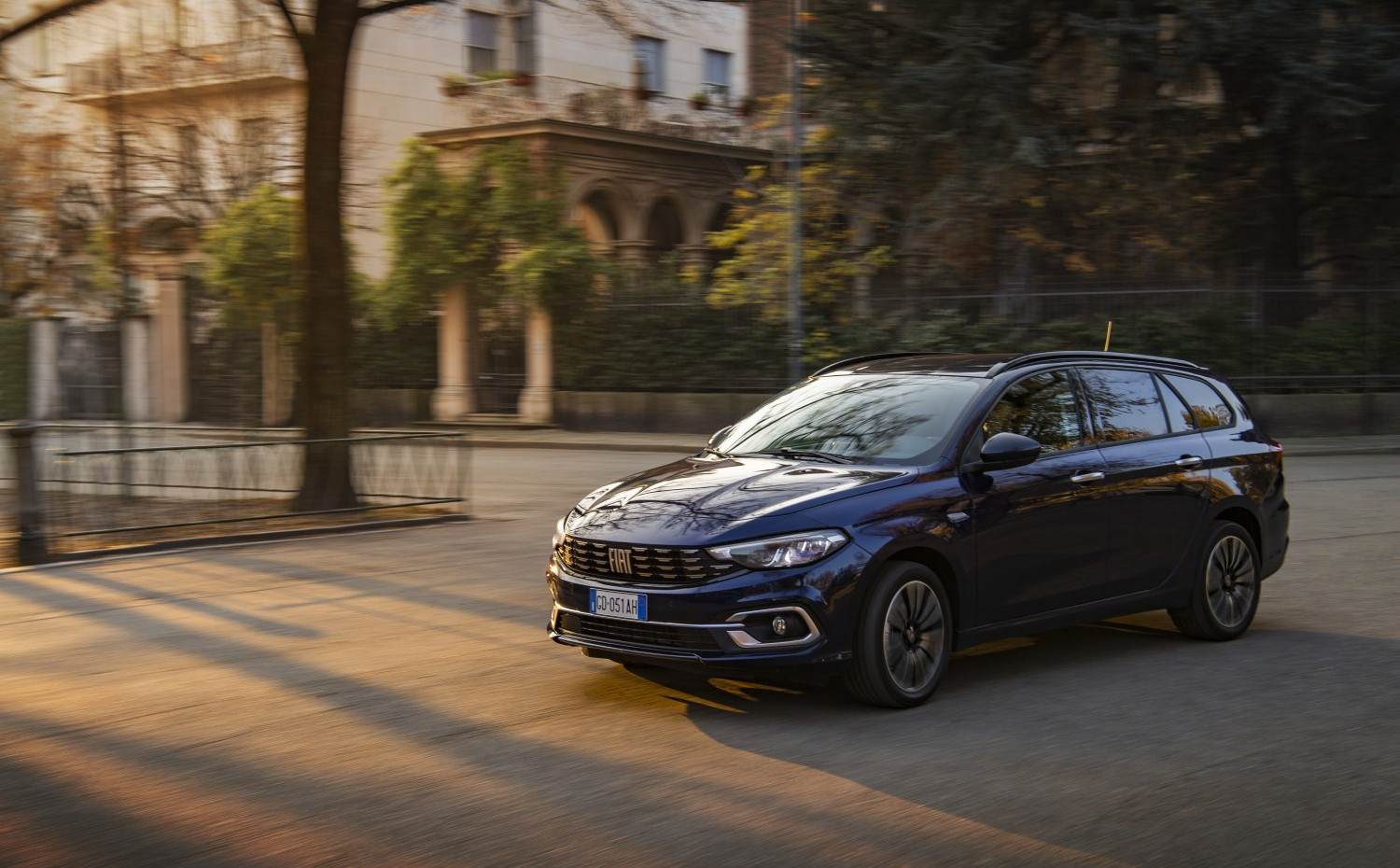 Fiat Tipo Fiat Tipo (357, facelift 2020) Hatchback (2020 - 2020) génération fiche technique et photo