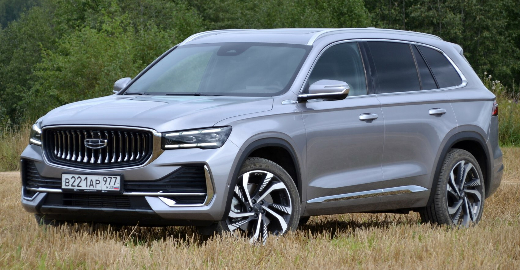 Geely Monjaro specs, engine options and consumption