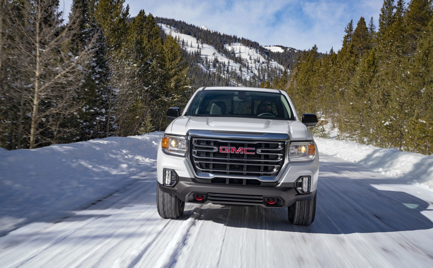 Gmc Canyon GMC Canyon II (facelift 2021) Extended cab (2021 - 2022) generation specs and photo