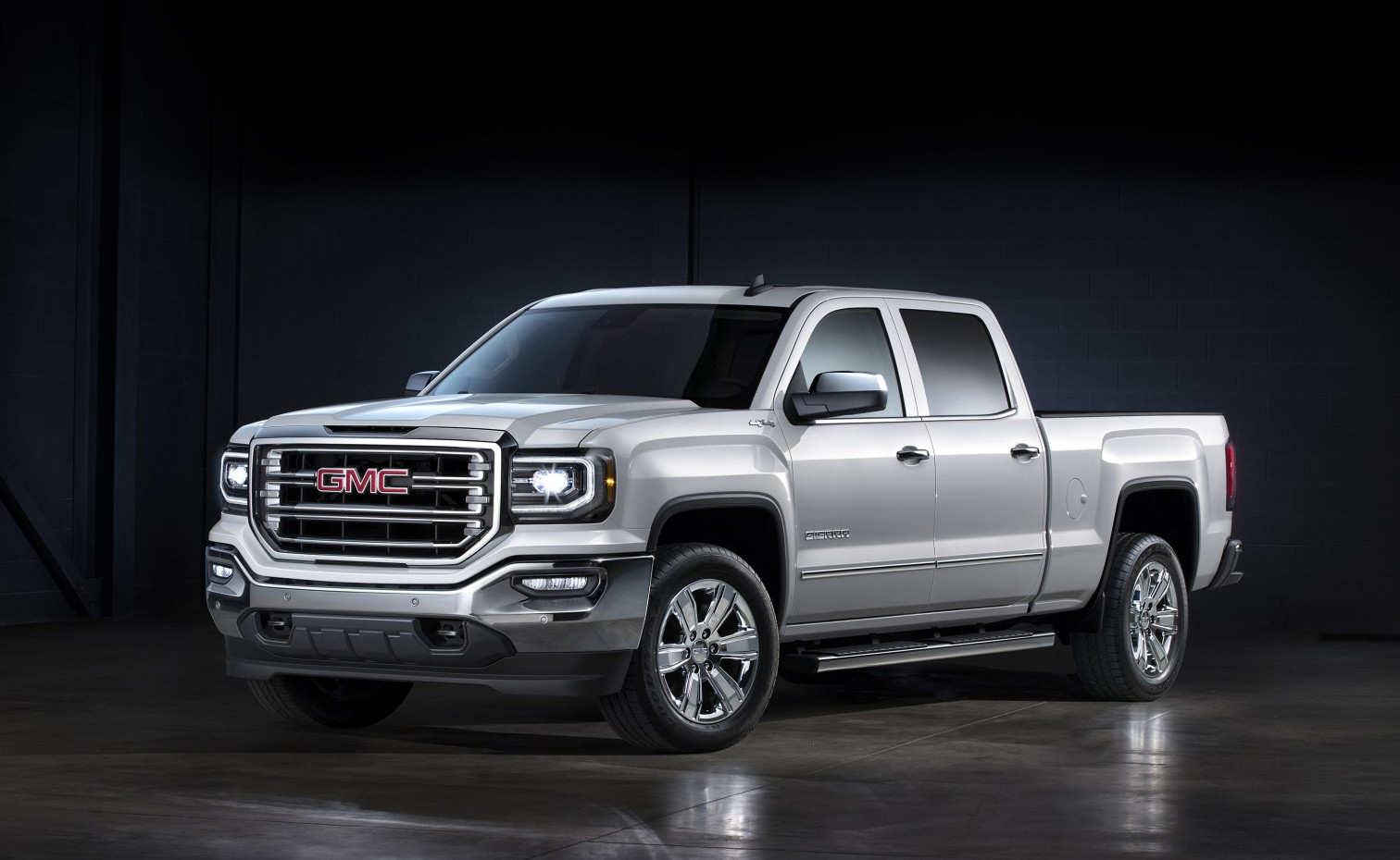 Gmc Sierra 1500 GMC Sierra 1500 IV (GMTK2XX, facelift 2016) Crew Cab Short Box (2016 - 2018) generation specs and photo