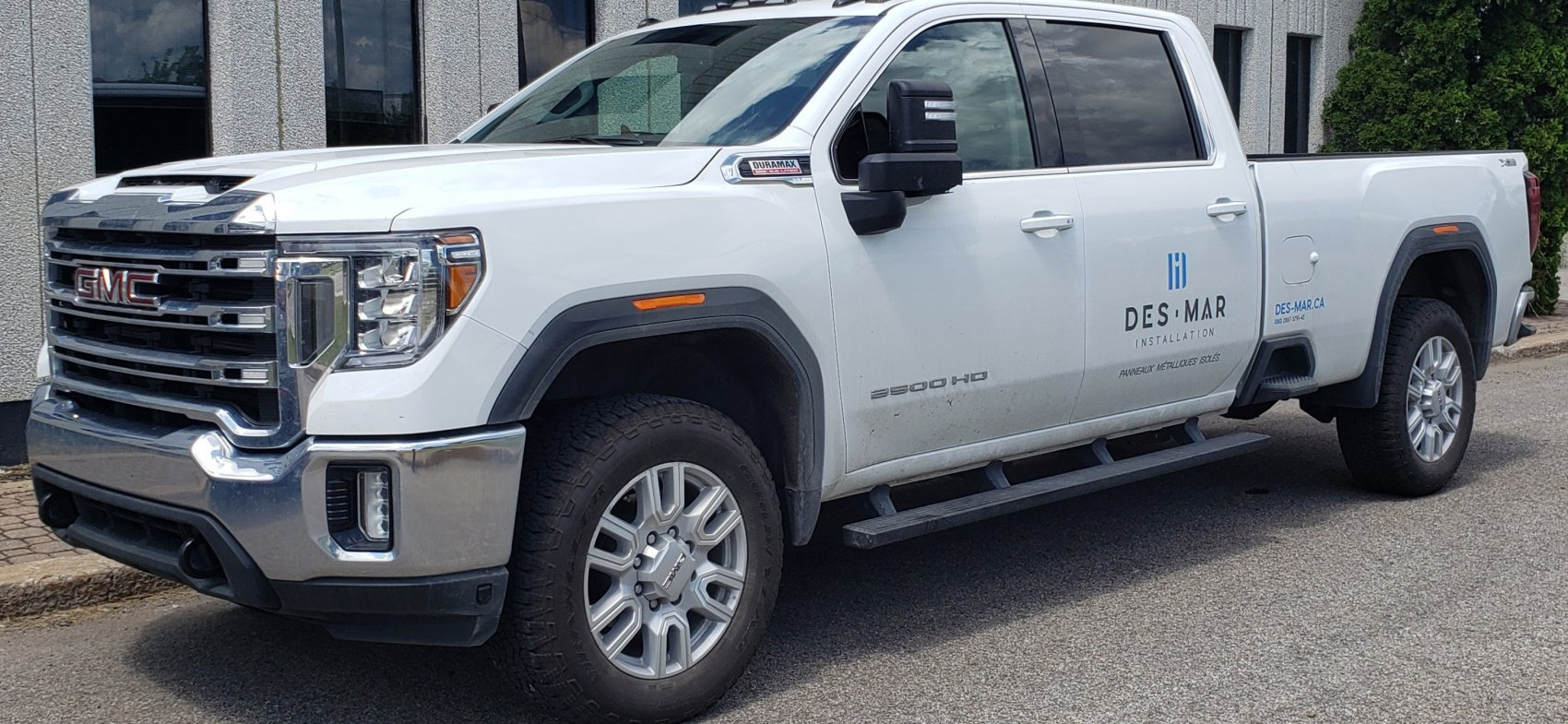 Gmc Sierra 2500HD GMC Sierra 2500HD V (GMTT1XX) Crew Cab Standard Bed (2020 - 2023) generation specs and photo