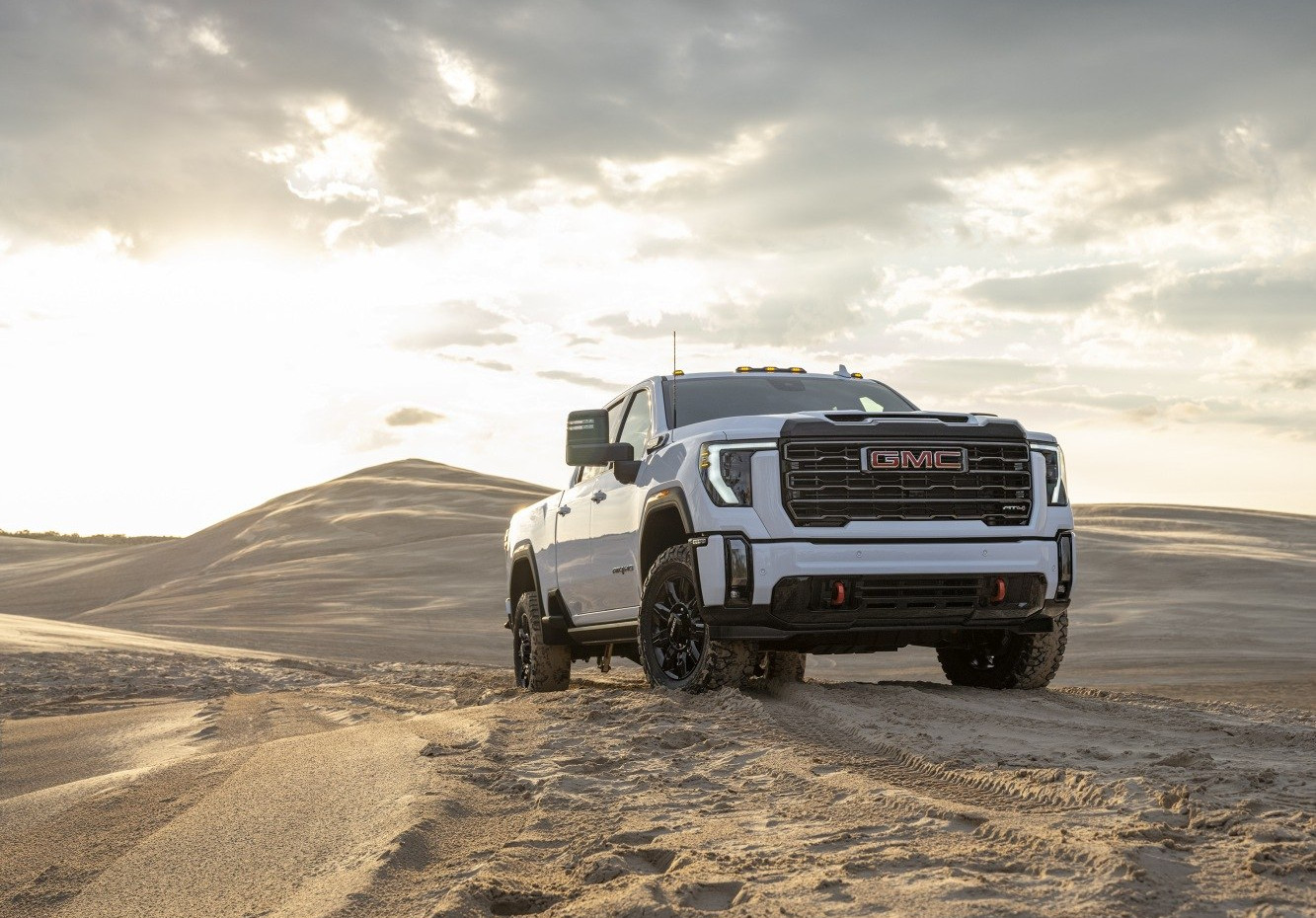 Gmc Sierra 2500HD 6.6 V8 (401 Hp) Automatic (2023 -) engine and specifications
