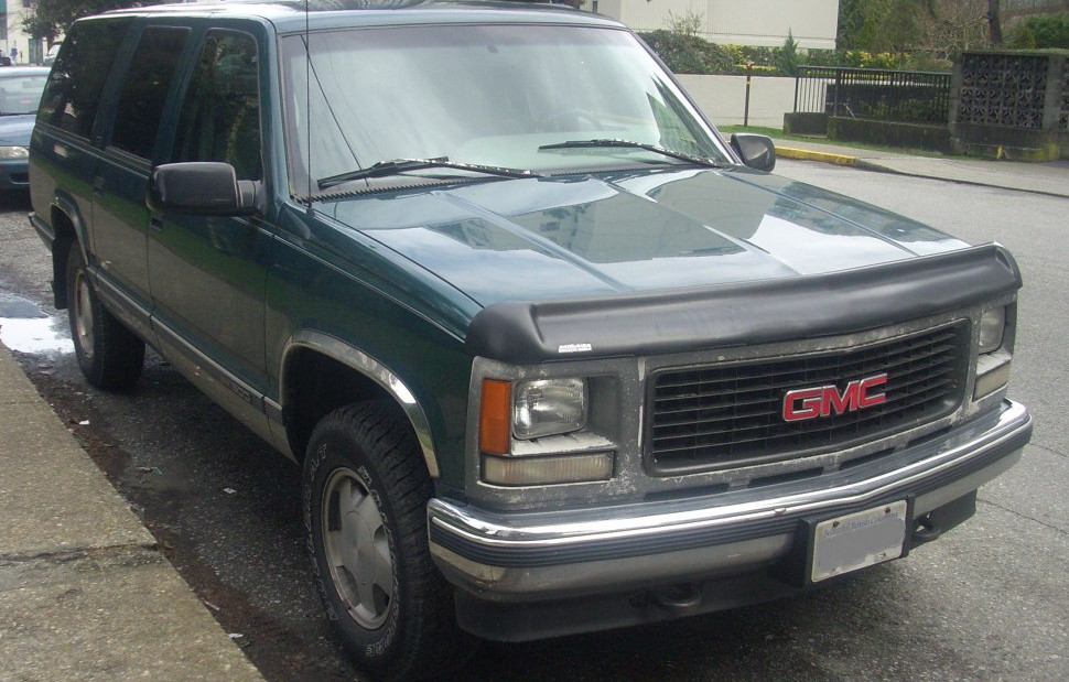 Gmc Suburban specs, engine options and consumption