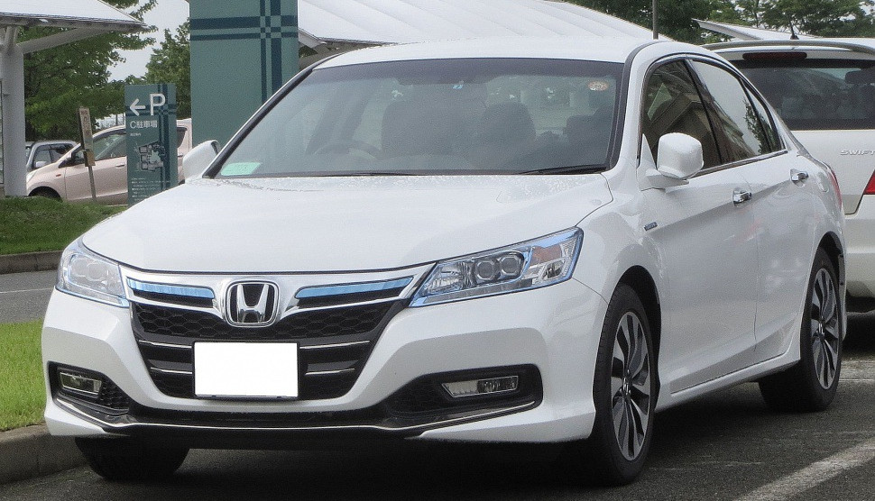 Honda Accord 3.5 V6 (282 Hp) Automatic
