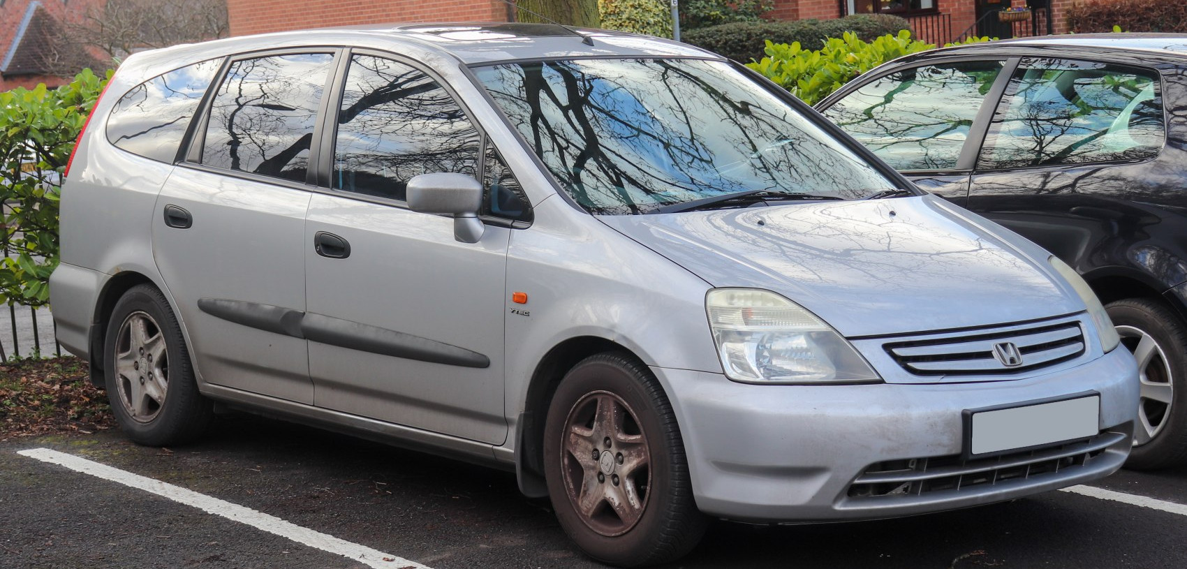 Honda Stream Daten, Motoren und Verbrauch